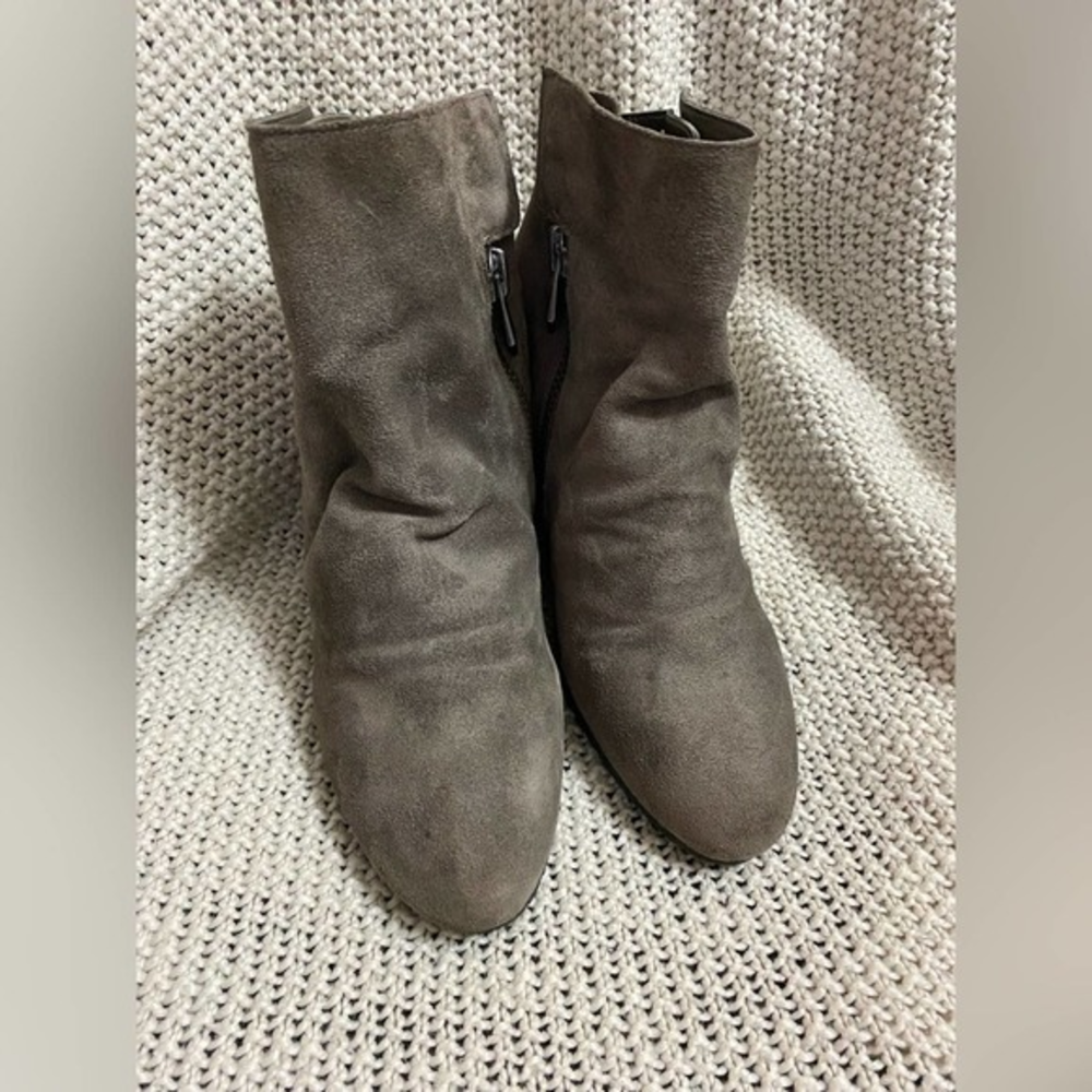 Naya Booties, Size 8.5